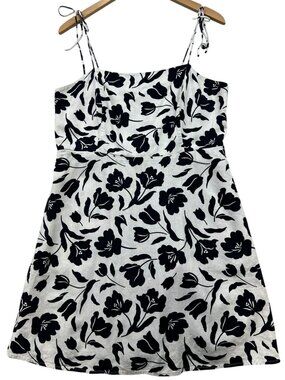 Old Navy Women's Fit & Flare Tie-Strap Linen Mini Dress Sz XL White Black Floral
